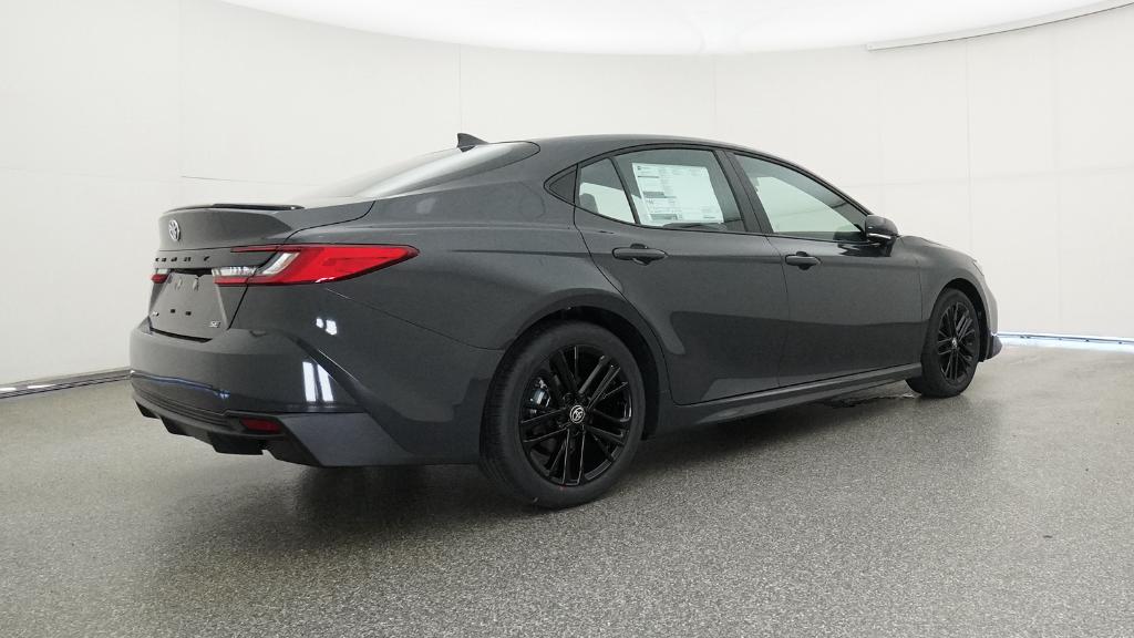 2026 Toyota Camry SE photo 21