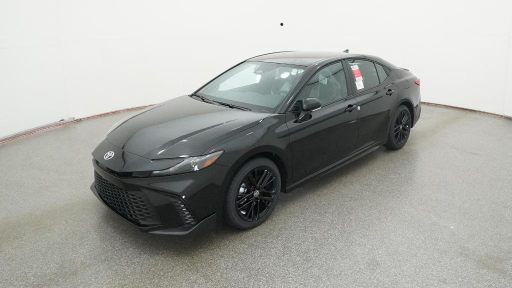 2026 Toyota Camry SE's photo