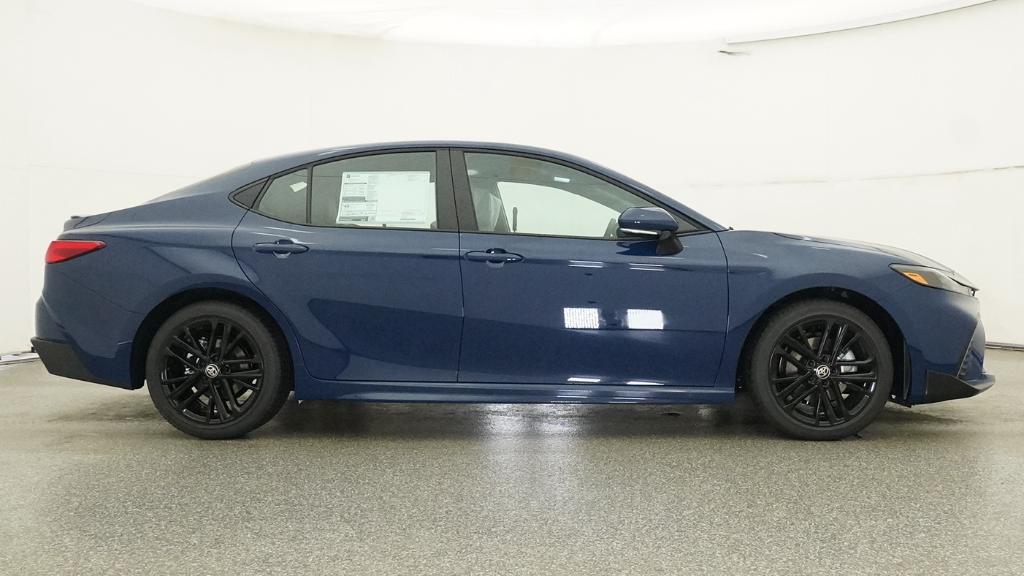 2026 Toyota Camry SE - Photo 21