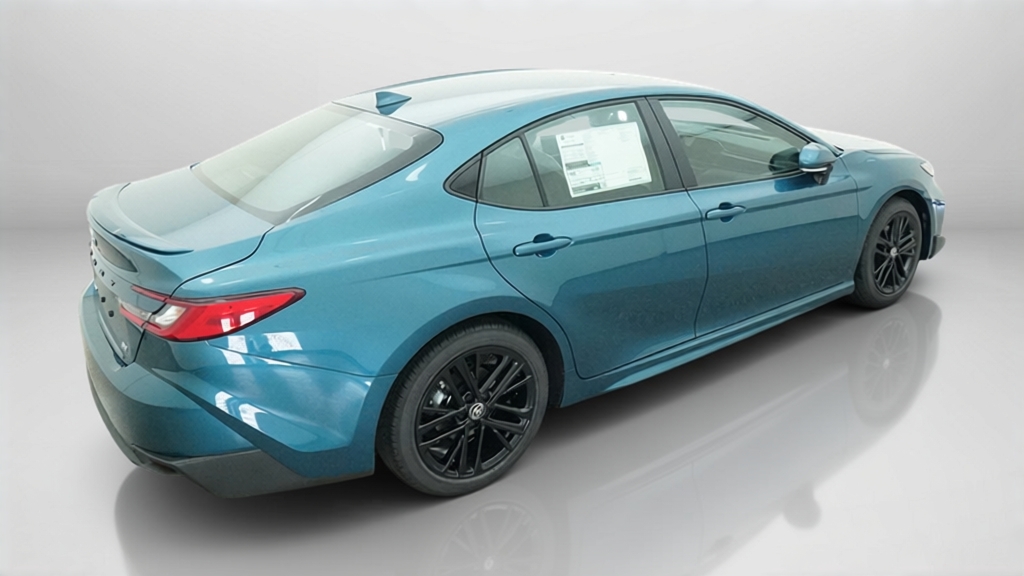 New 2026 Ocean Gem Toyota  SE image 9