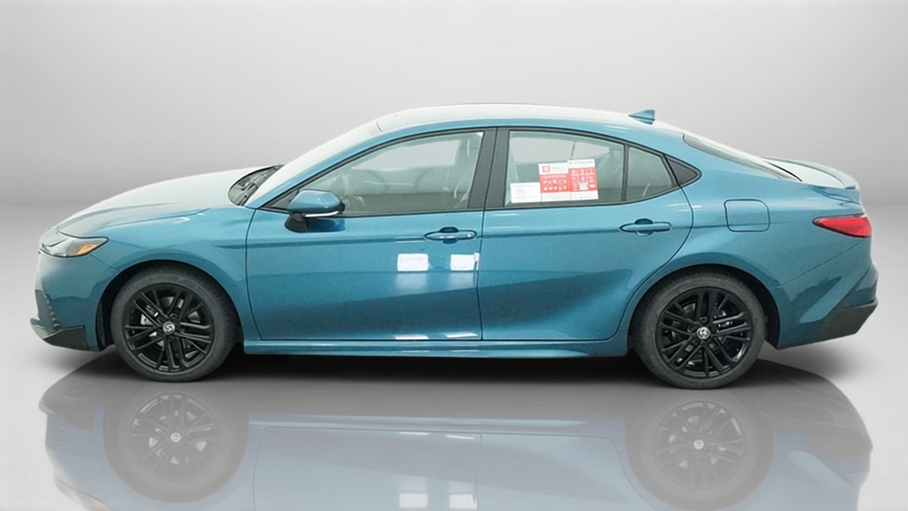 New 2026 Ocean Gem Toyota  SE image 2