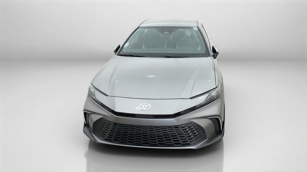 2027 Toyota Camry SE 4dr Car Slide 1