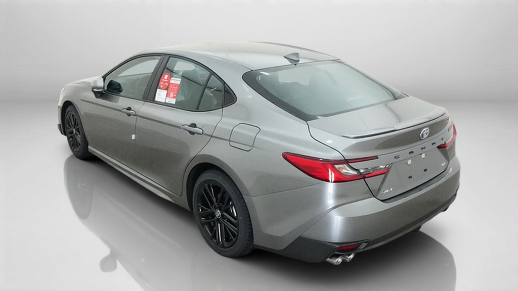 2027 Toyota Camry SE 4dr Car Slide 6