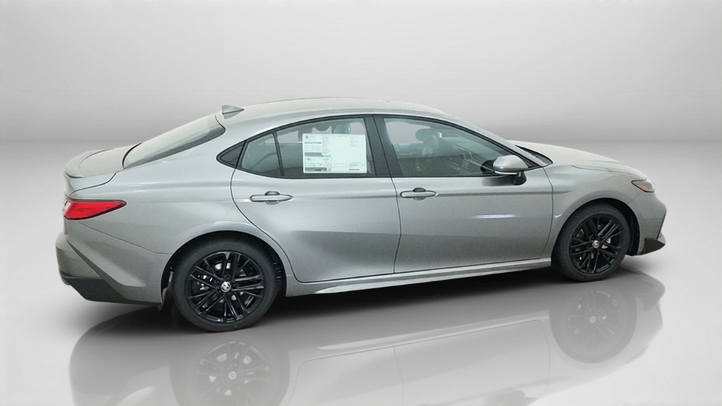 2027 Toyota Camry SE 4dr Car Slide 11