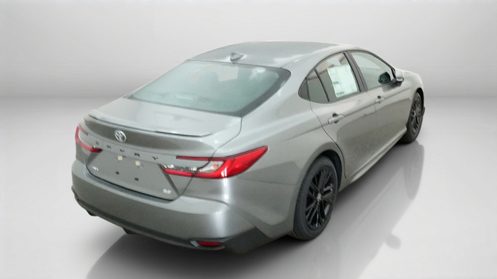 2027 Toyota Camry SE 4dr Car Slide 9