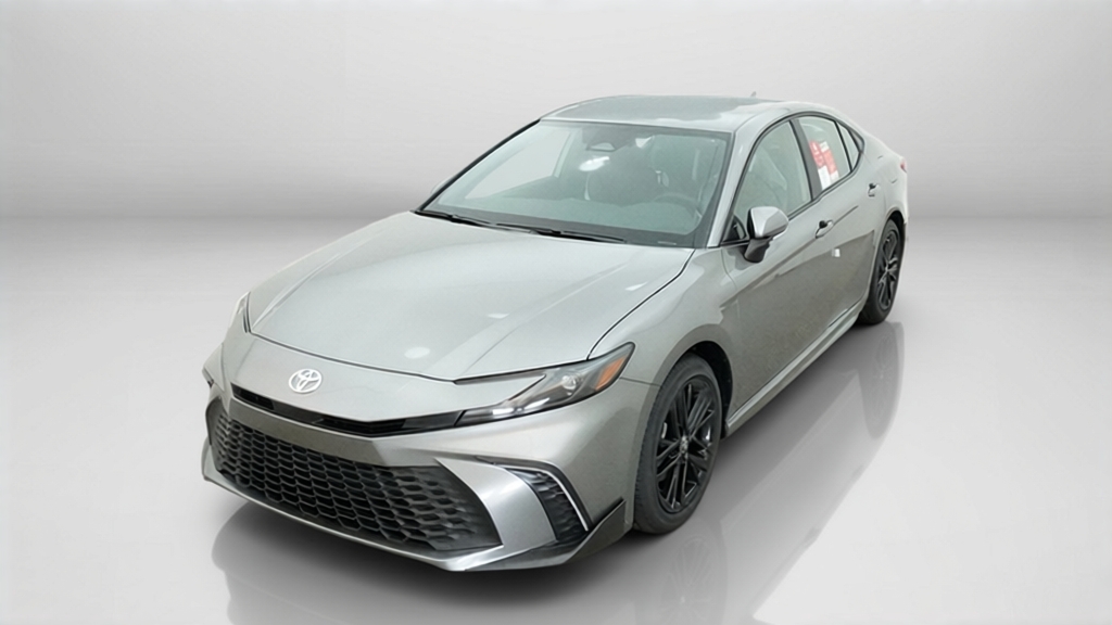 2027 Toyota Camry SE 4dr Car Slide 2