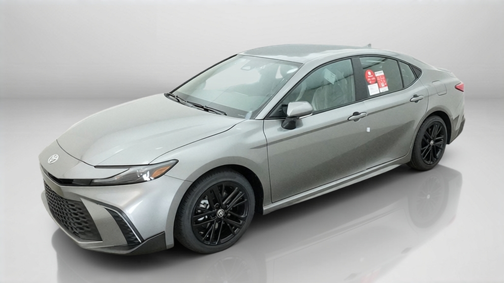 2027 Toyota Camry SE 4dr Car Slide 0