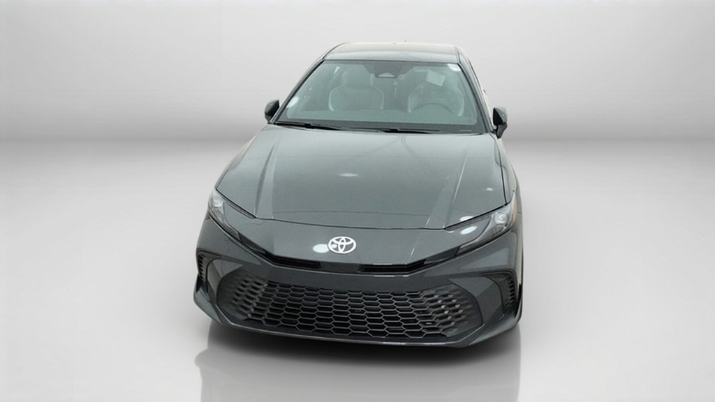 2027 Toyota Camry SE 4dr Car Slide 1
