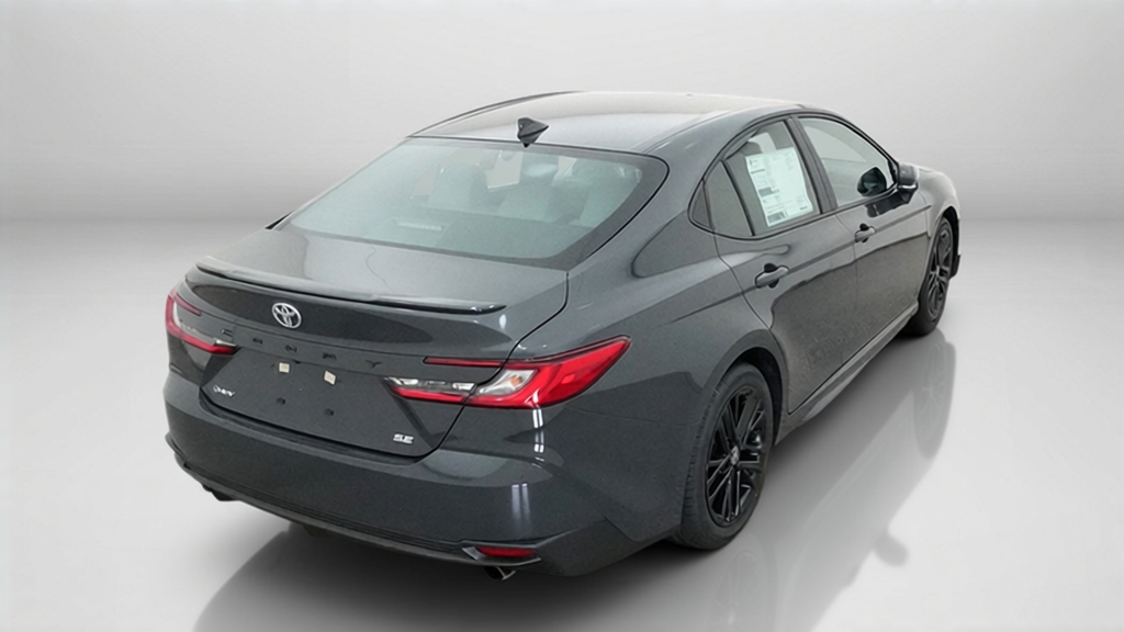 2027 Toyota Camry SE 4dr Car Slide 9