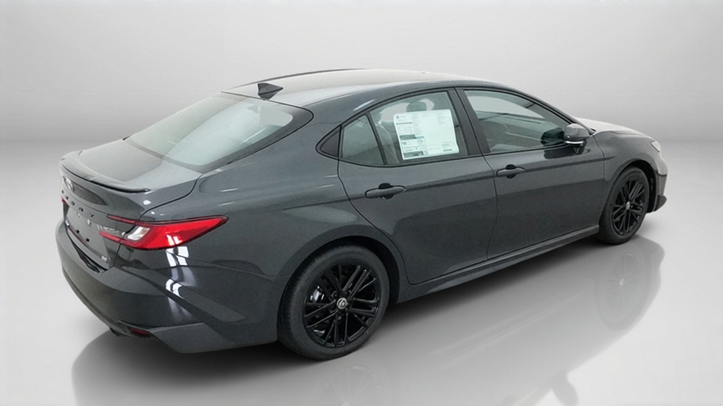 2027 Toyota Camry SE 4dr Car Slide 10