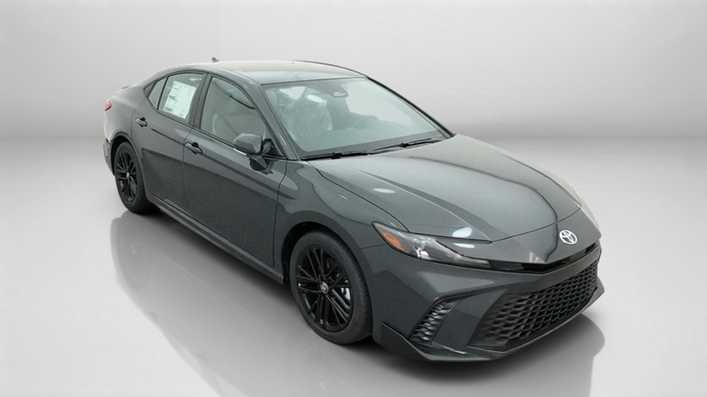 2027 Toyota Camry SE 4dr Car Slide 14