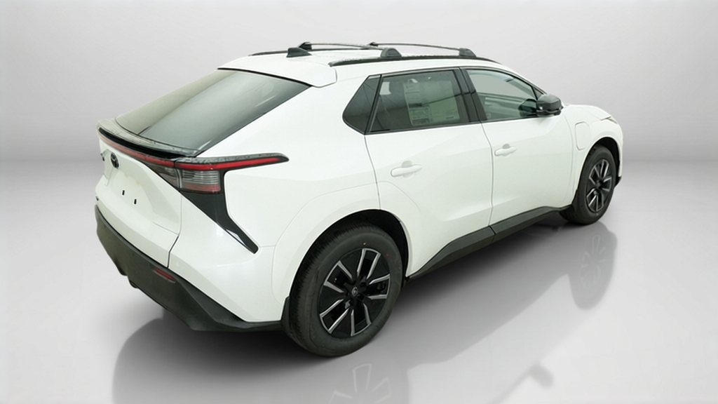 2026 Toyota bZ XLE - Photo 9