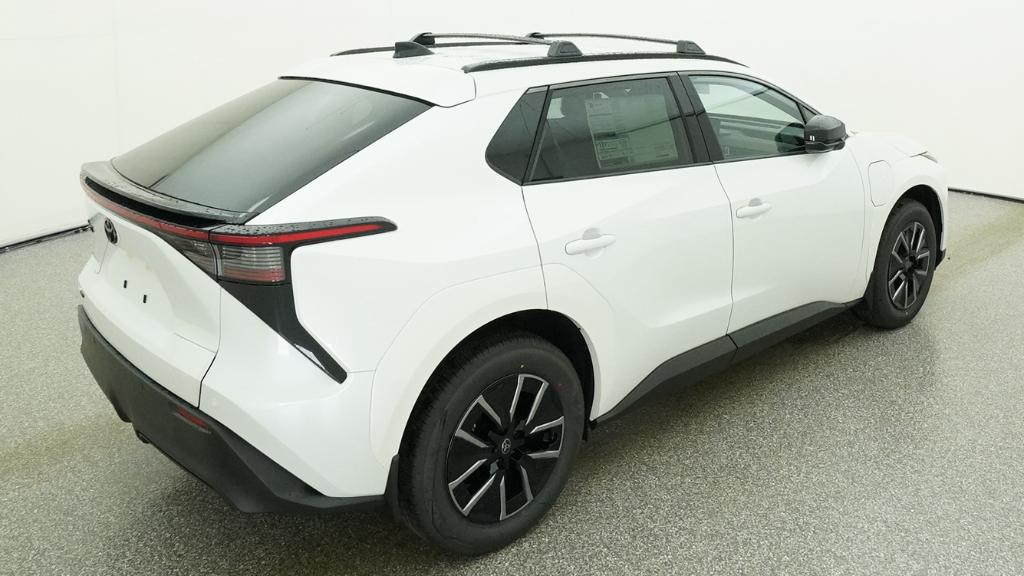 2026 Toyota bZ XLE - Photo 18