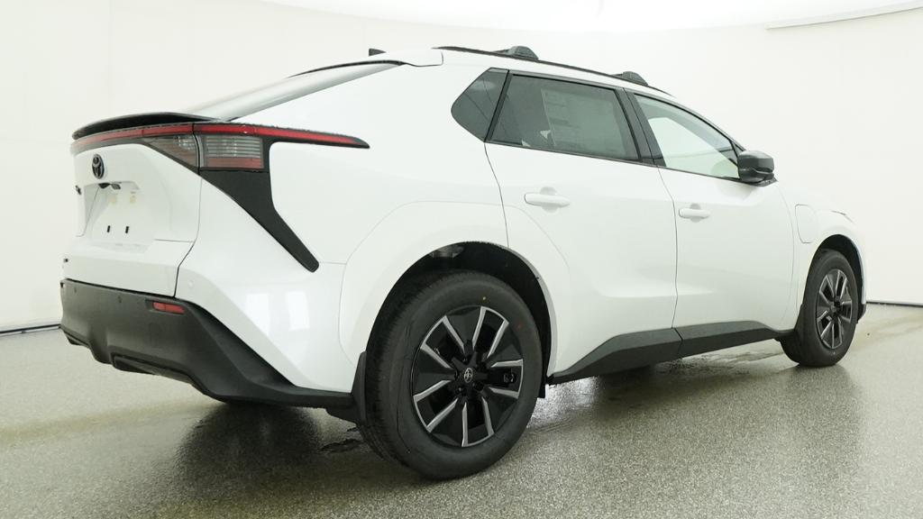 2026 Toyota bZ XLE - Photo 17