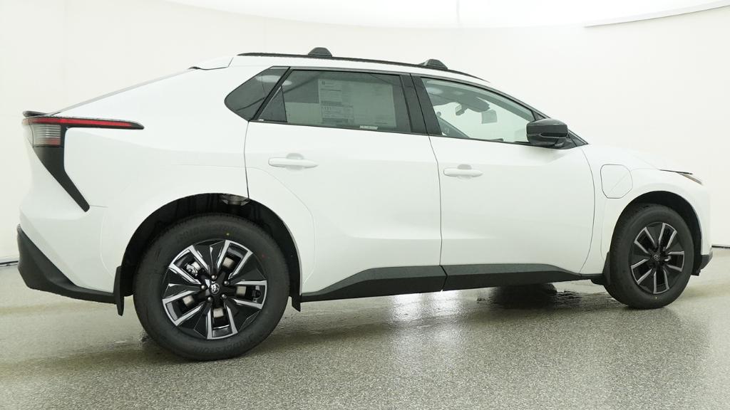 2026 Toyota bZ XLE - Photo 15