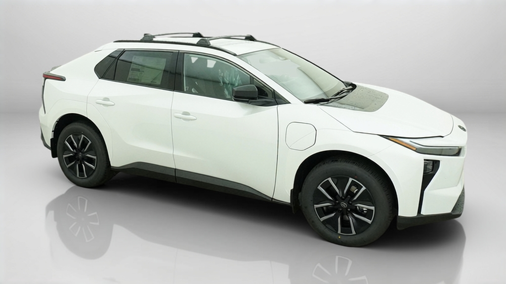 2026 Toyota bZ XLE - Photo 6