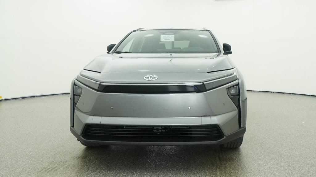 New 2026 Heavy Metal <sup>1</sup> Toyota  XLE image 36