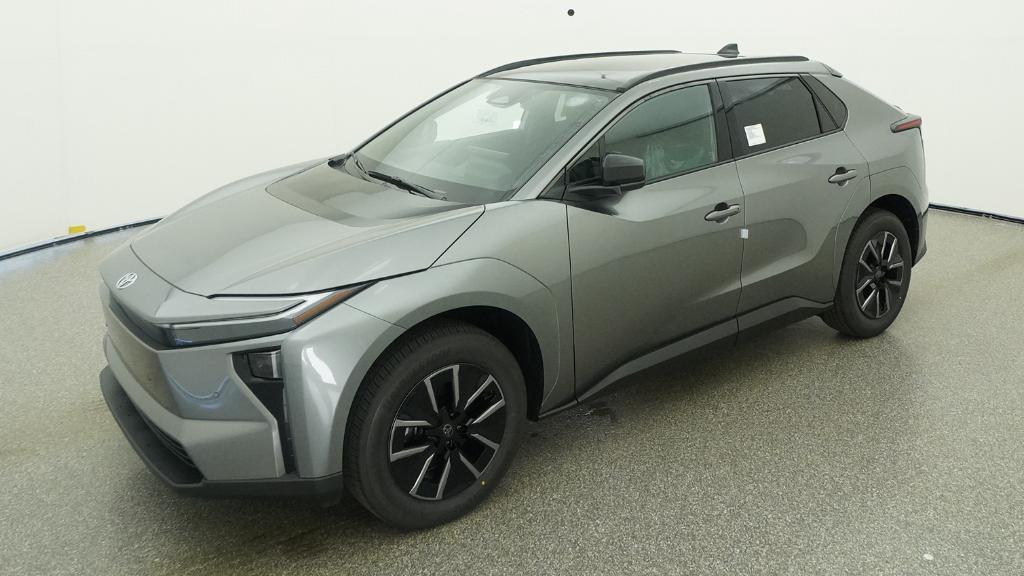 New 2026 Heavy Metal <sup>1</sup> Toyota  XLE image 28