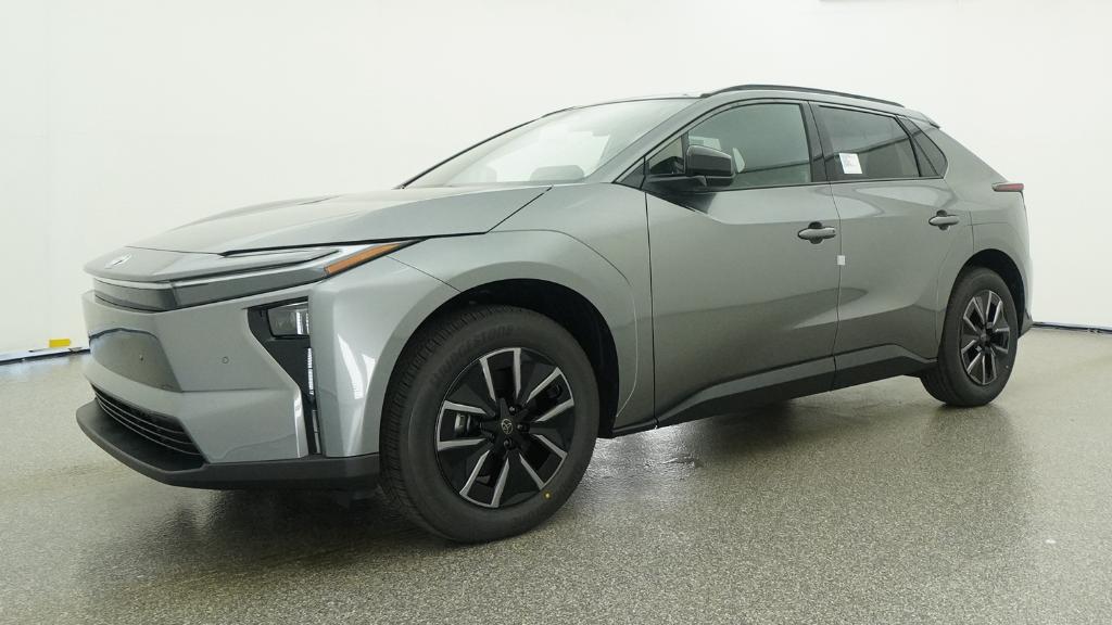 New 2026 Heavy Metal <sup>1</sup> Toyota  XLE image 35