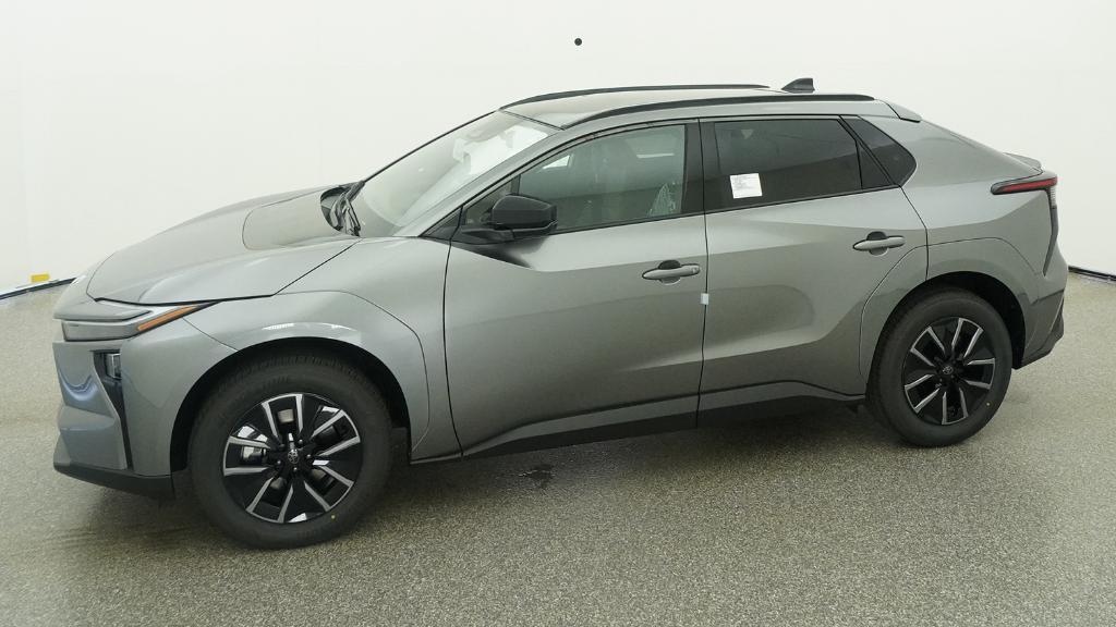 New 2026 Heavy Metal <sup>1</sup> Toyota  XLE image 31
