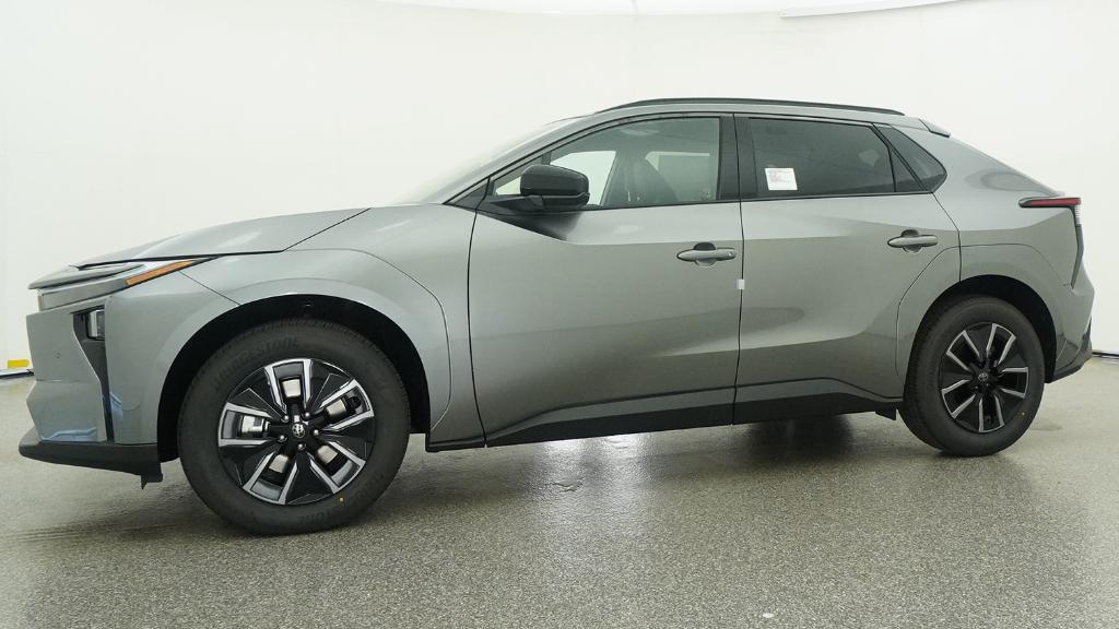 New 2026 Heavy Metal <sup>1</sup> Toyota  XLE image 44