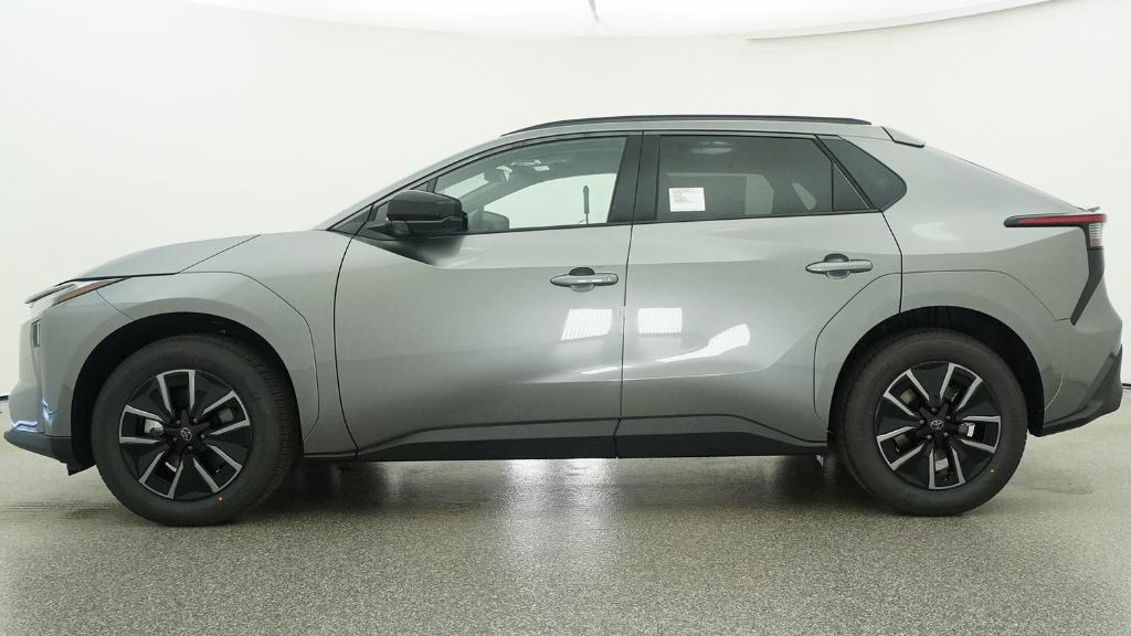 New 2026 Heavy Metal <sup>1</sup> Toyota  XLE image 43