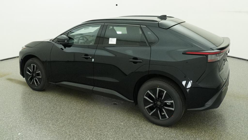 New 2026 Midnight Black Metallic Toyota  XLE image 6