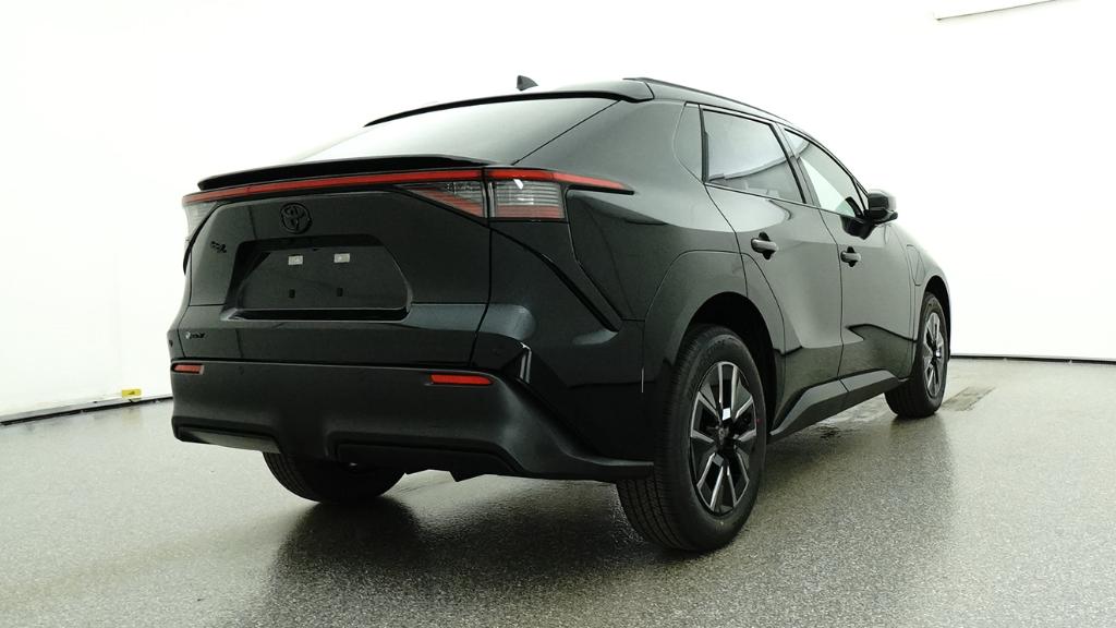 New 2026 Midnight Black Metallic Toyota  XLE image 16