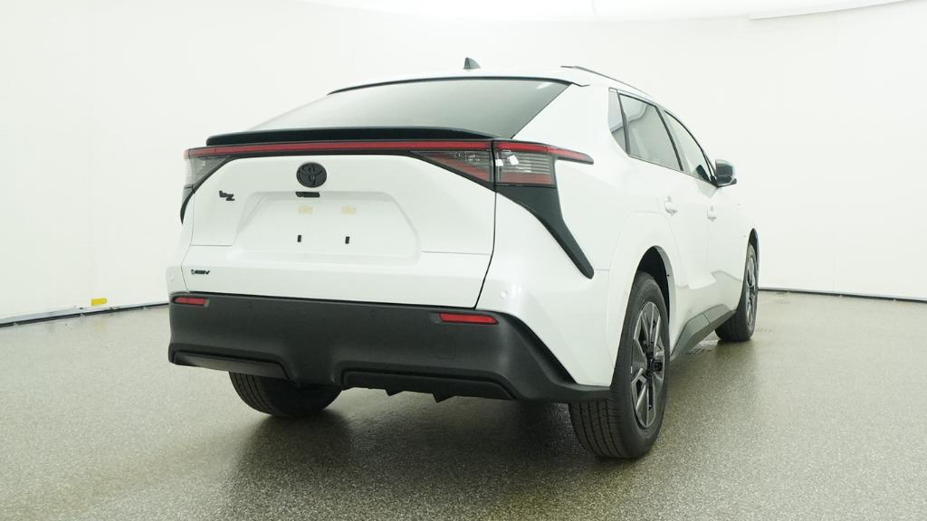 New 2026 Wind Chill Pearl Toyota XLE image 38