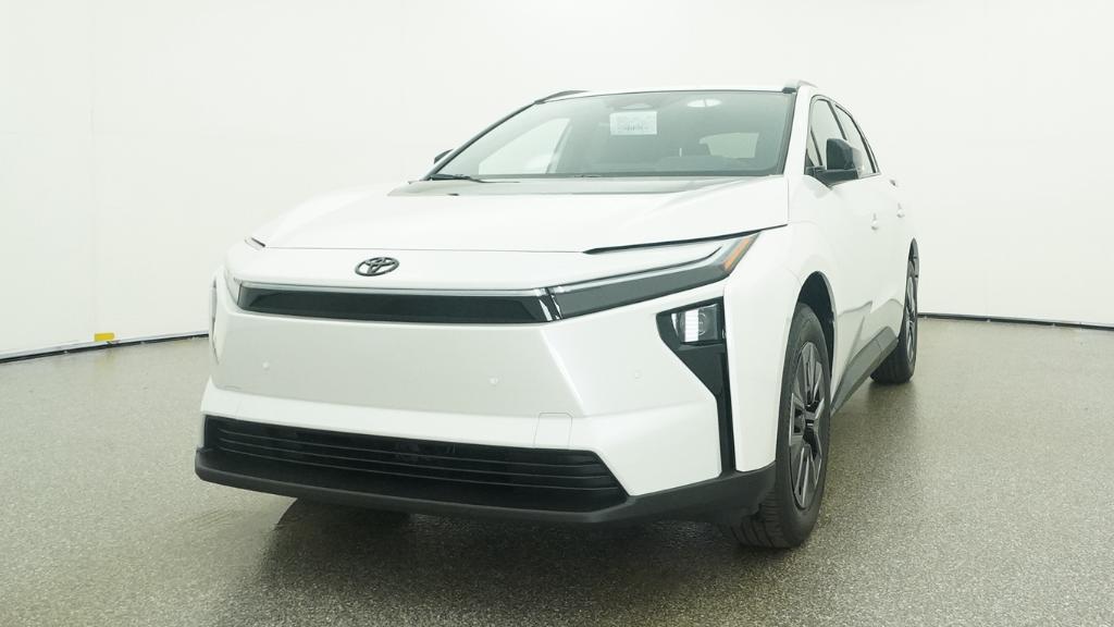 New 2026 Wind Chill Pearl Toyota XLE image 40