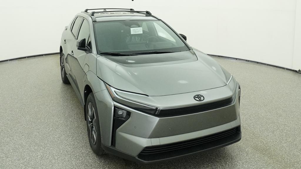New 2026 Heavy Metal <sup>1</sup> Toyota  XLE image 40