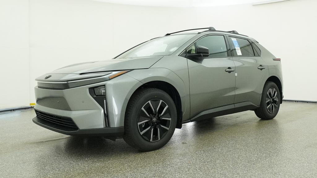 New 2026 Heavy Metal <sup>1</sup> Toyota  XLE image 38