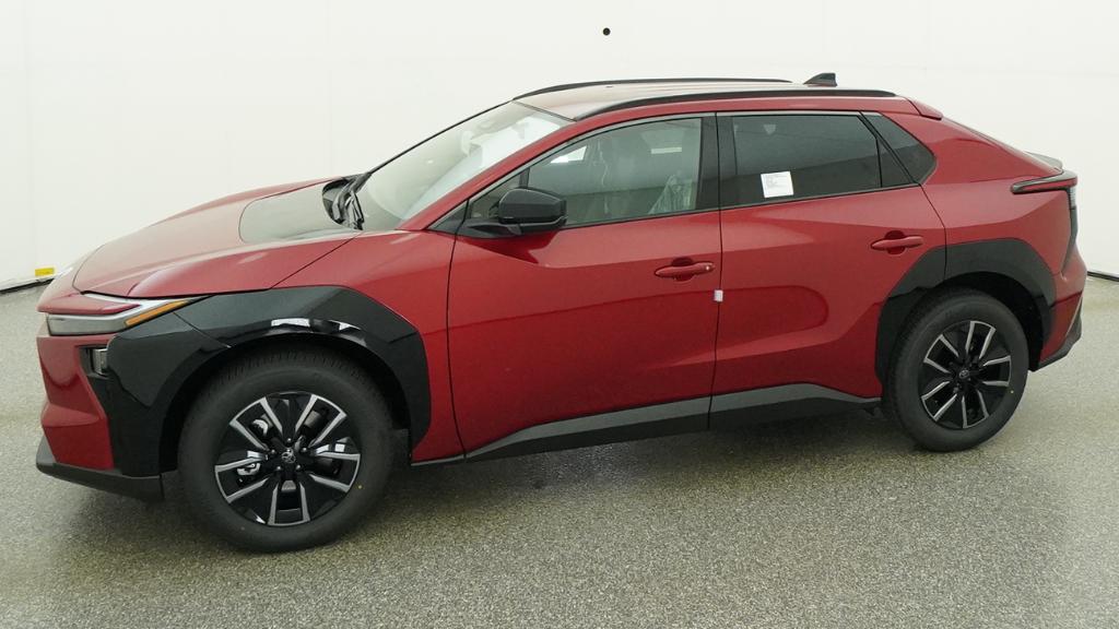 New 2026 Supersonic Red <sup>1</sup> Toyota  XLE image 41