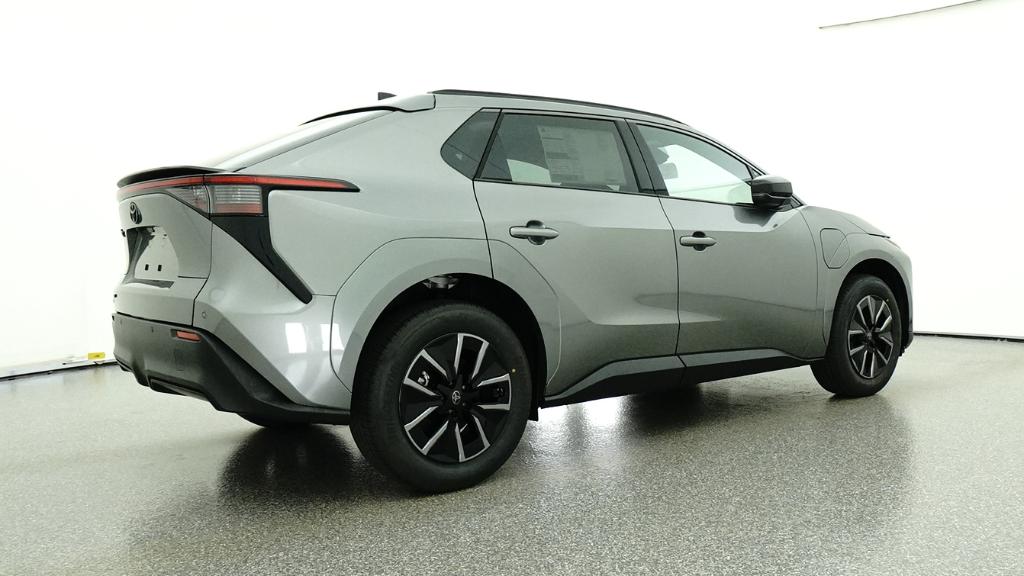 New 2026 Heavy Metal <sup>1</sup> Toyota  XLE image 40