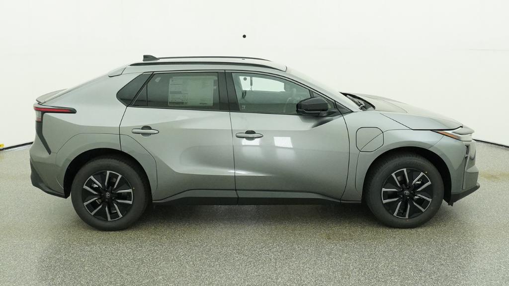 New 2026 Heavy Metal <sup>1</sup> Toyota  XLE image 35