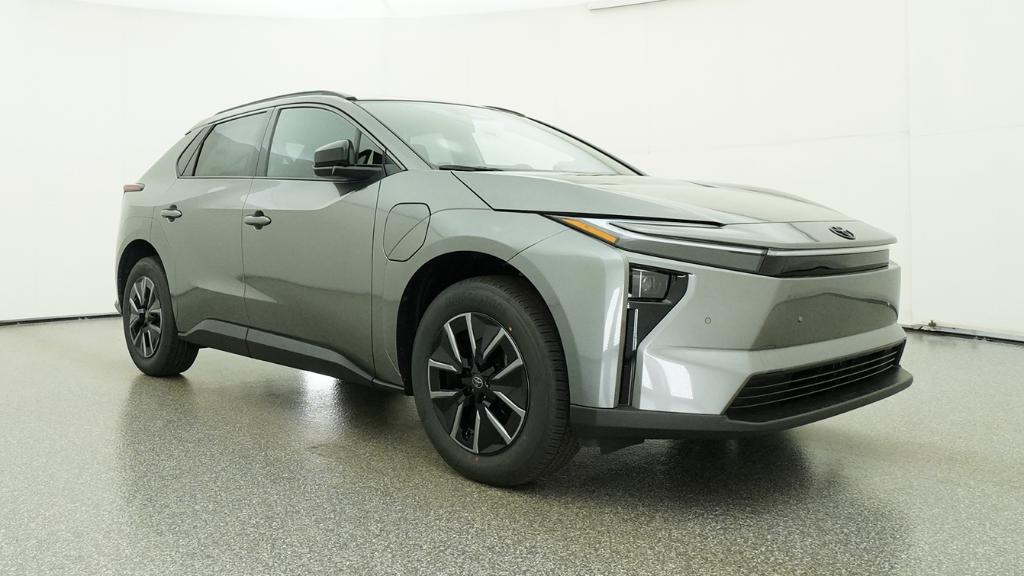 New 2026 Heavy Metal <sup>1</sup> Toyota  XLE image 36