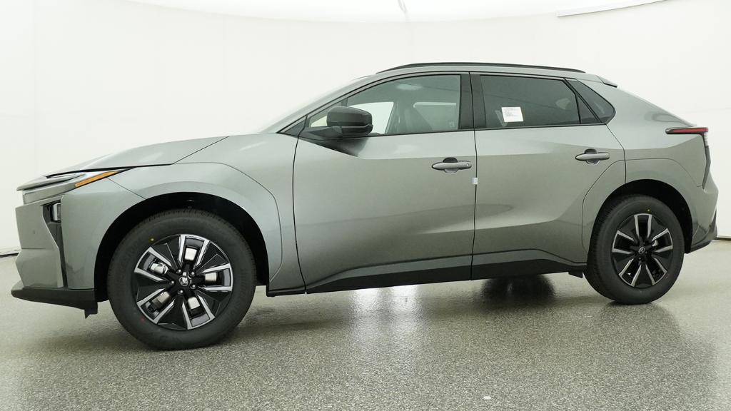 New 2026 Heavy Metal <sup>1</sup> Toyota  XLE image 53