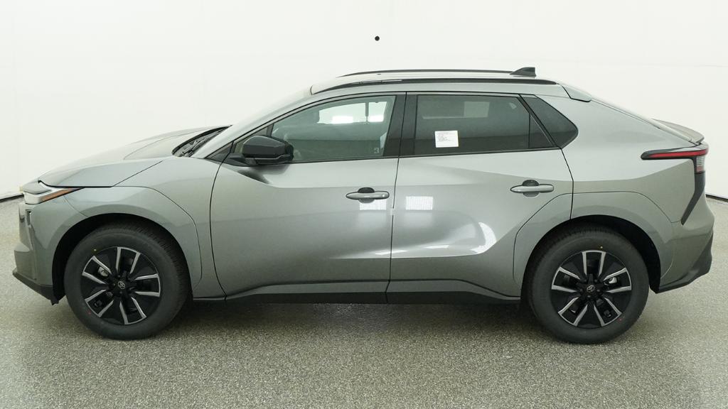 New 2026 Heavy Metal <sup>1</sup> Toyota  XLE image 52