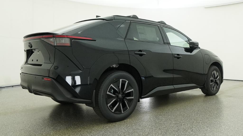 New 2026 Midnight Black Metallic Toyota  XLE image 51