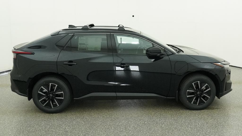 New 2026 Midnight Black Metallic Toyota  XLE image 49