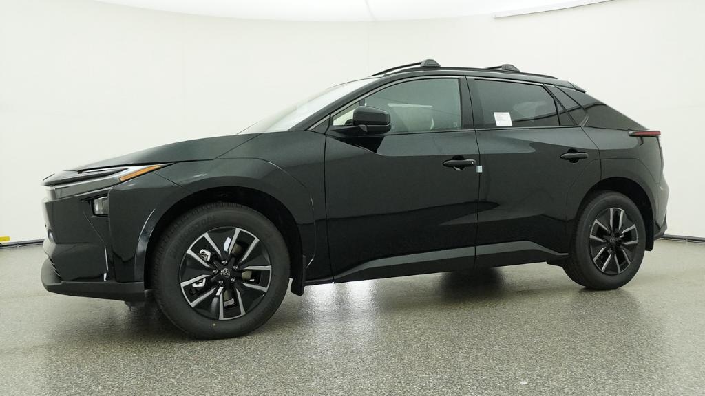 New 2026 Midnight Black Metallic Toyota  XLE image 36