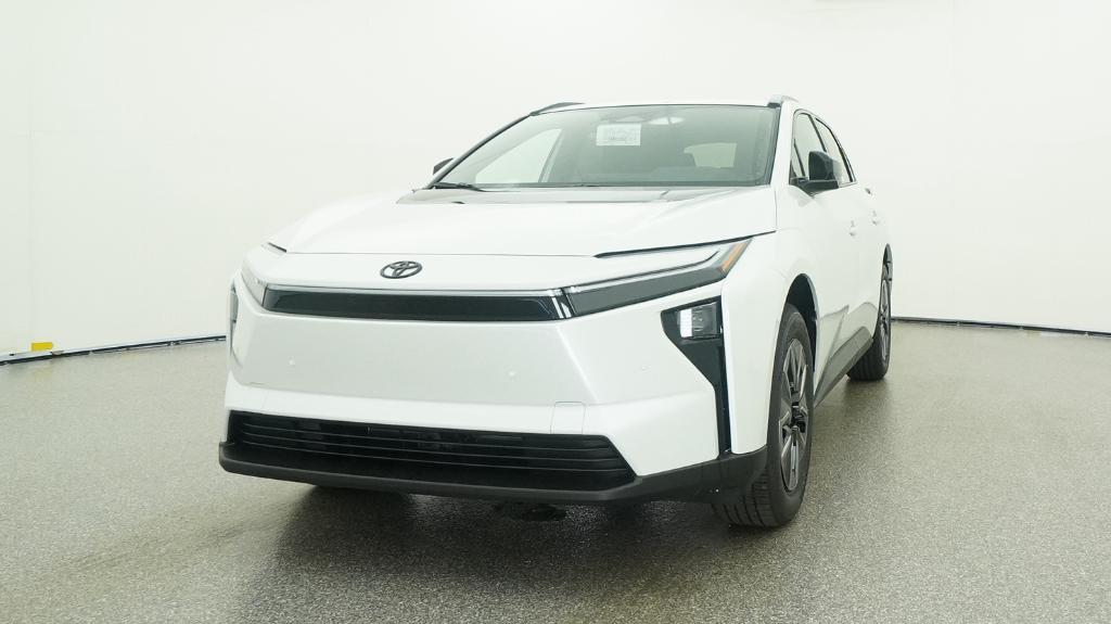 New 2026 Wind Chill Pearl Toyota XLE image 40