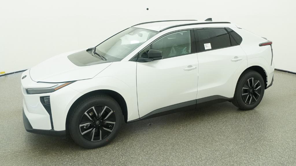 New 2026 Wind Chill Pearl Toyota XLE image 25