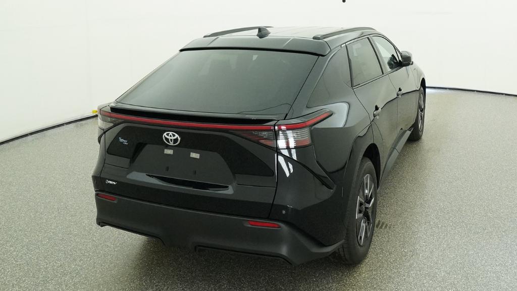 New 2026 Midnight Black Metallic Toyota  XLE image 24
