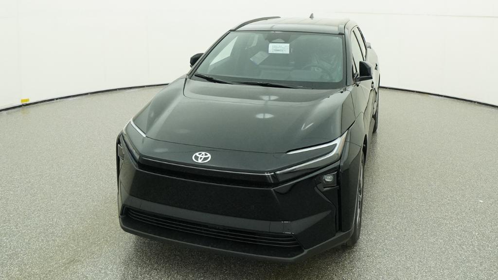 New 2026 Midnight Black Metallic Toyota  XLE image 15