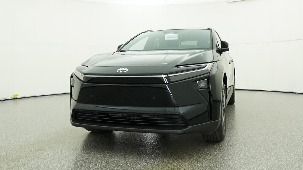 New 2026 Midnight Black Metallic Toyota  XLE image 21