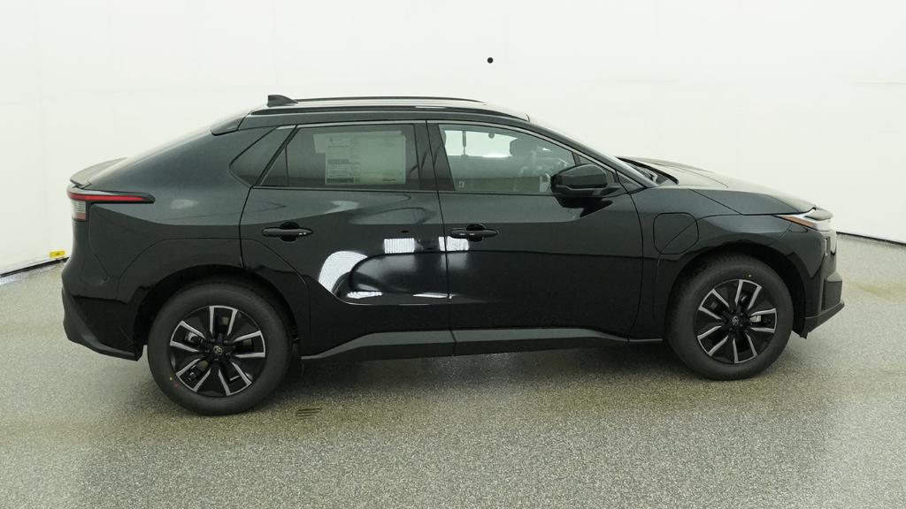 New 2026 Midnight Black Metallic Toyota  XLE image 11