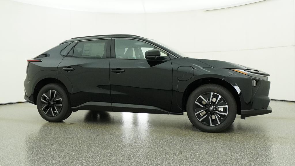 New 2026 Midnight Black Metallic Toyota  XLE image 12