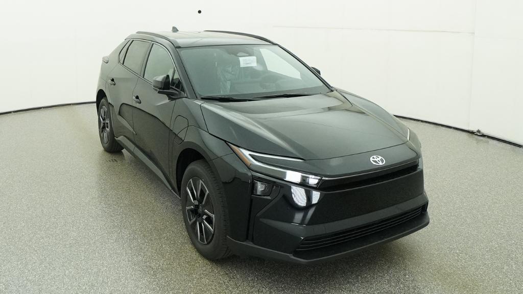 New 2026 Midnight Black Metallic Toyota  XLE image 19