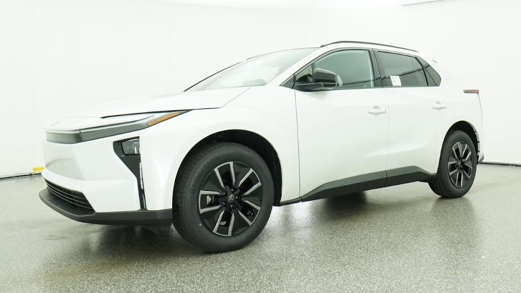 New 2026 Wind Chill Pearl <sup>1</sup> Toyota  XLE image 41